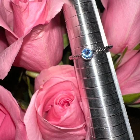 Touchstone Crystal September Birthstone Ring - Picture 4 of 4